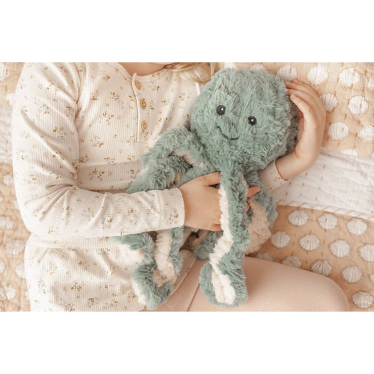 Ollie The Weighted Octopus